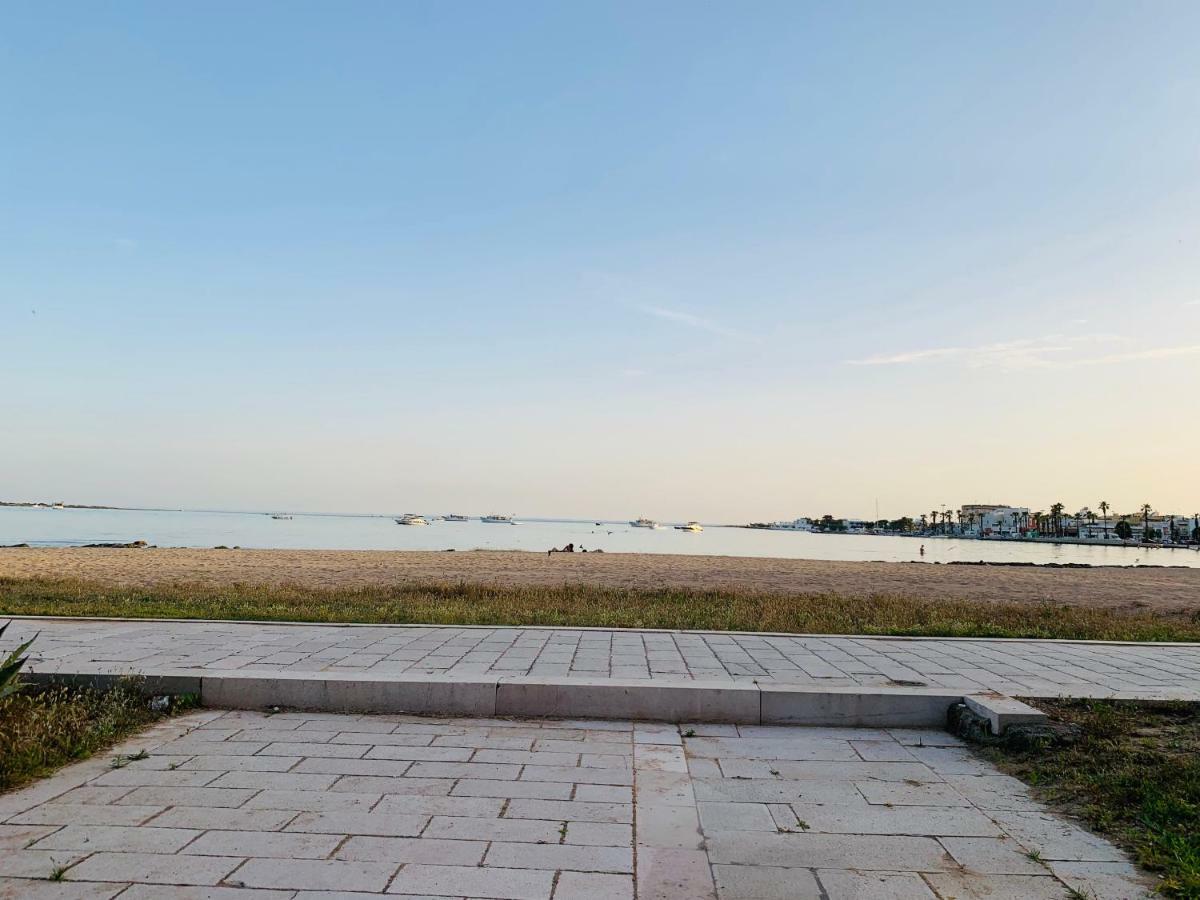 Salentoguests Villetta Sulla Spiaggia Porto Cesareo Exterior photo
